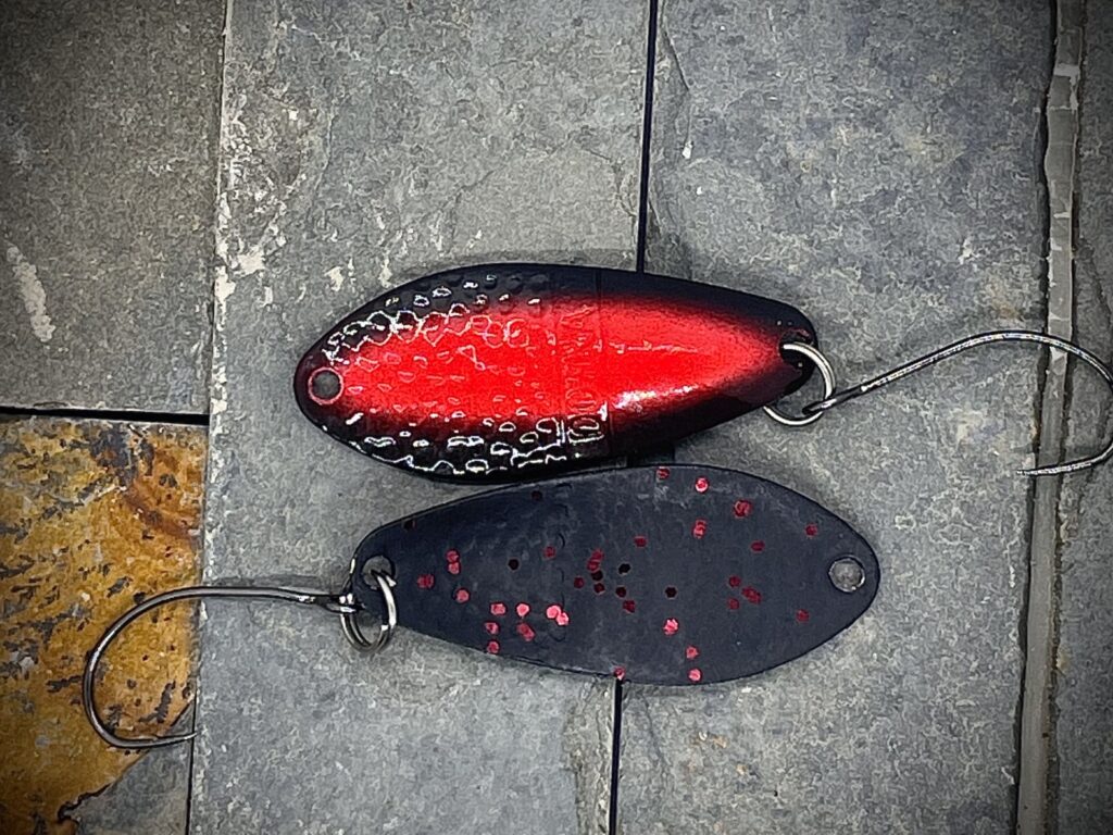 VIG Fishing Spoon 2,5g Rot Schwarz/Schwarz